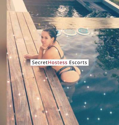 24 year old Latino Escort in Madison WI Betty