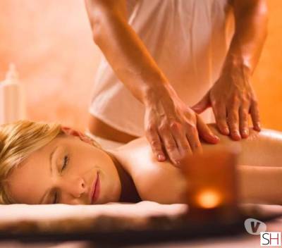 28 year old Escort in Westmeath East Coast and Midlands Full body massage sessions for females
