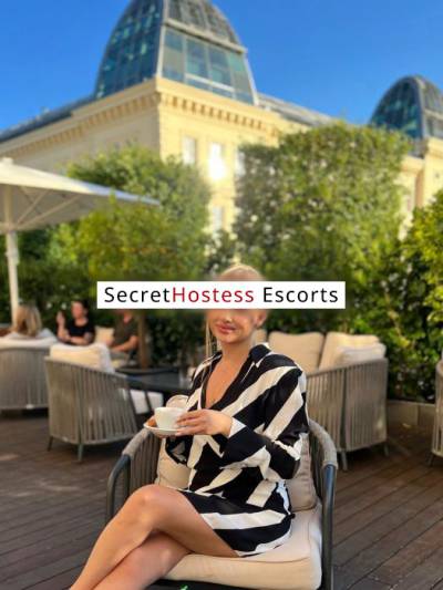 30 Year Old Ukrainian Escort Vienna Blonde - Image 4