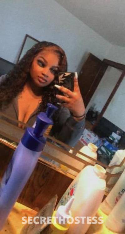 Ari 19Yrs Old Escort Milwaukee WI Image - 1