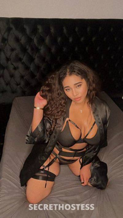 28 year old Hispanic Escort in Cincinnati OH Passionate Dominican Temptress 36 F Juggs