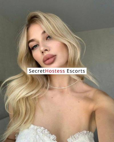 18 Year Old Russian Escort Dubai Blonde - Image 2