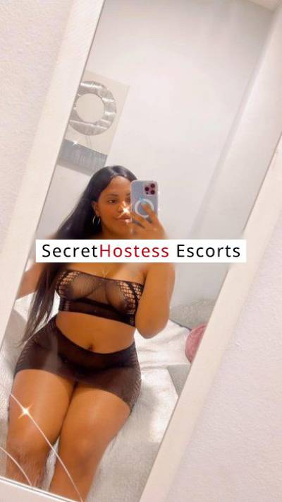 22 Year Old Colombian Escort Valencia - Image 7