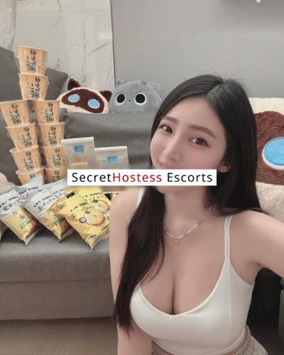 25 year old Asian Escort in Prague Tracy