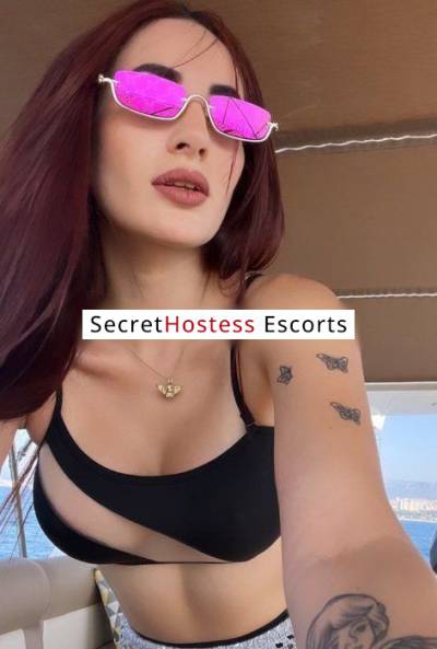 25 Year Old Mexican Escort Split - Image 3