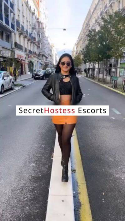 26 Year Old Brazilian Escort Split - Image 1