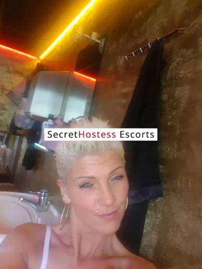 39Yrs Old Escort 46KG 170CM Tall The Hague Image - 3