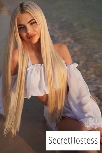 Christina 18Yrs Old Escort 166CM Tall Dubai Image - 1