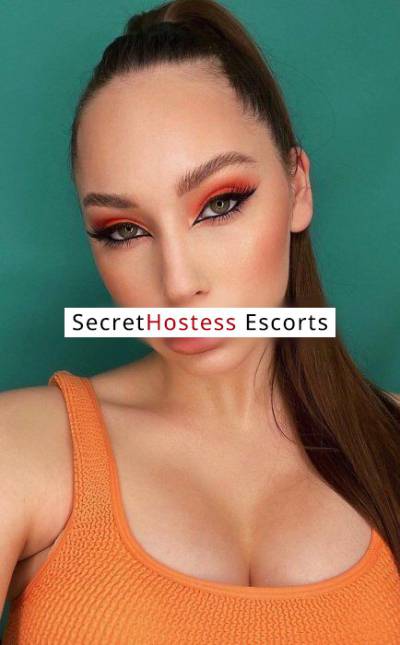 21 Year Old Russian Escort Split - Image 2