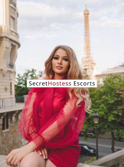 22 Year Old Lithuanian Escort Cairo Blonde - Image 1