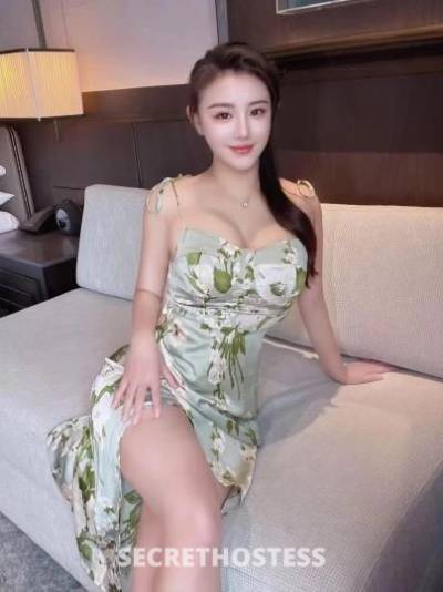 22 year old Thai Escort in Madison WI Thai girl Nancy
