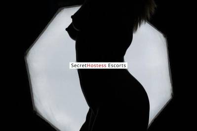 23 Year Old Asian Escort Colombo Blonde - Image 4