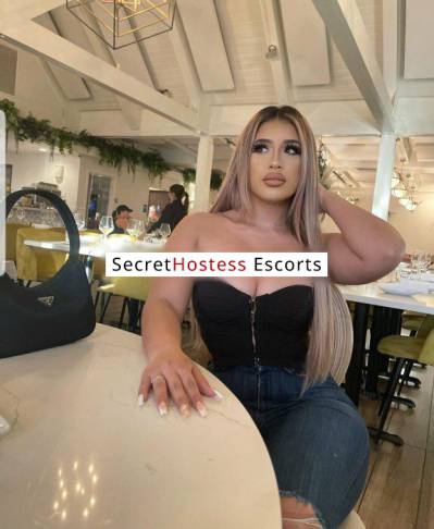 24 Year Old Italian Escort Doha Blonde - Image 3