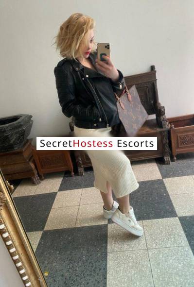 25 Year Old Ukrainian Escort Brussels Blonde - Image 5