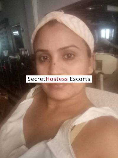 30Yrs Old Escort 62KG 136CM Tall Lahore Image - 6