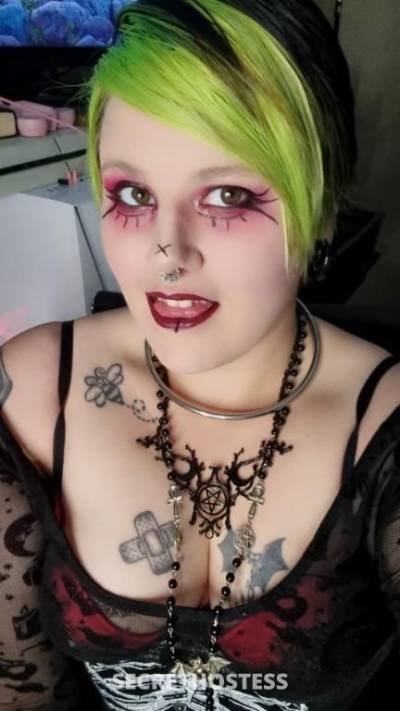 BBW tattooed goth GFE babe Christmas fantasy in Brisbane