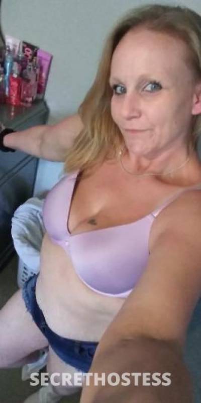💋Older Mom Oral fun all service available💋❤Special  in Glens Falls NY