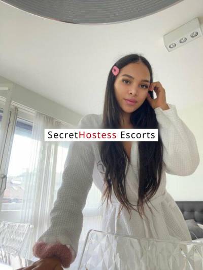 22 Year Old Colombian Escort Dublin - Image 2