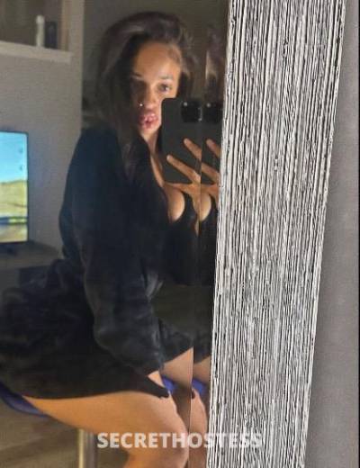 24 year old Escort in Rochester NY santas favorite big lip slut who swallows dick