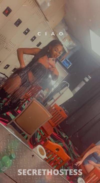 24 year old Escort in Racine WI DarkNLovely ?Available now! Let me melt all over you