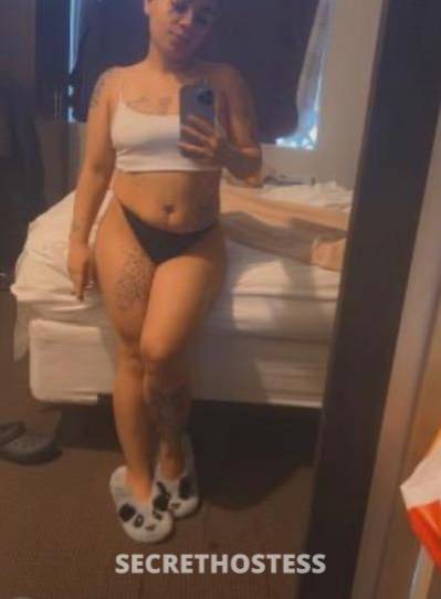 28 year old Escort in Rochester NY Tarin outcalls only