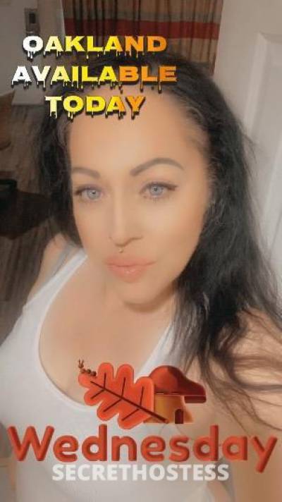 0 year old Escort in Salem OR Content available...happy holidays...salem... incalls...