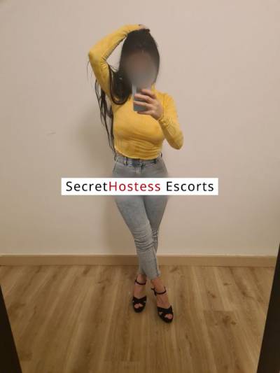 30Yrs Old Escort 50KG 157CM Tall Guarda Image - 0