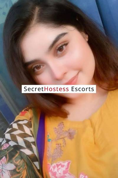 24 Year Old Pakistani Escort Karachi - Image 2