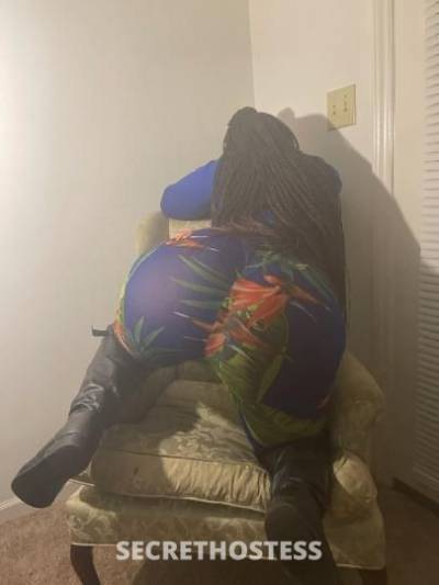 28 year old Escort in Charlotte NC Touch me without using your hand make me feel on cloud nine 