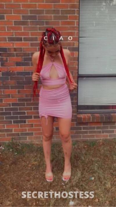 34 year old Escort in Memphis TN Sexy thicc snow bunny