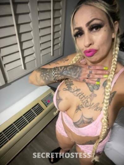 40 year old Escort in Memphis TN 3 Hole Hunnie