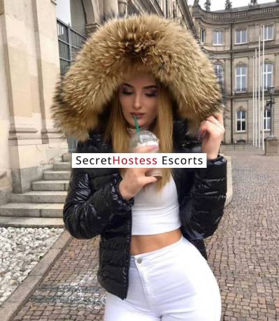 21 Year Old Ukrainian Escort Belgrade Blonde - Image 3
