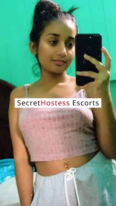 22 Year Old Indian Escort Colombo - Image 3