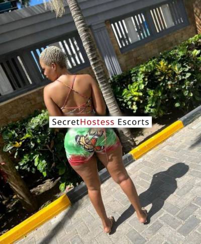 26 Year Old Dominican Escort Dakar - Image 1