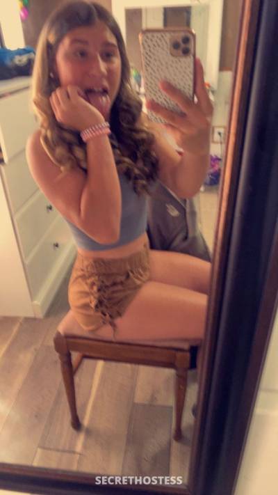 Celestine 23Yrs Old Escort 167CM Tall Medicine Hat Image - 4