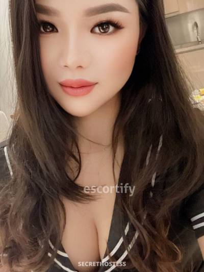 21 Year Old Asian Escort Auckland Brunette - Image 3