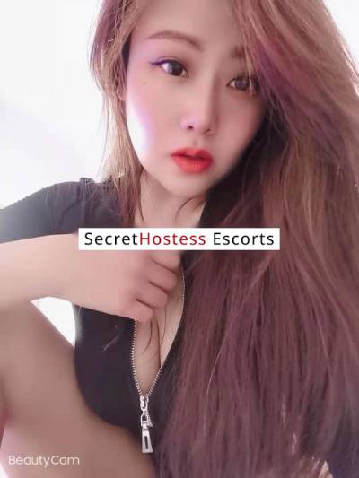 24 Year Old Asian Escort Colombo Brown eyes - Image 3