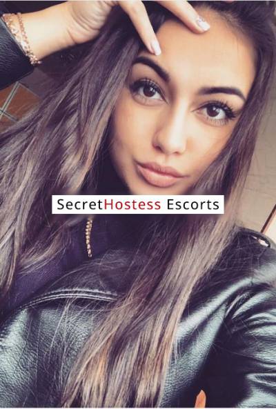 26 Year Old Slavic Escort Abu Dhabi - Image 5