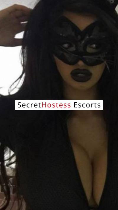 32 Year Old Austrian Escort Vienna - Image 3