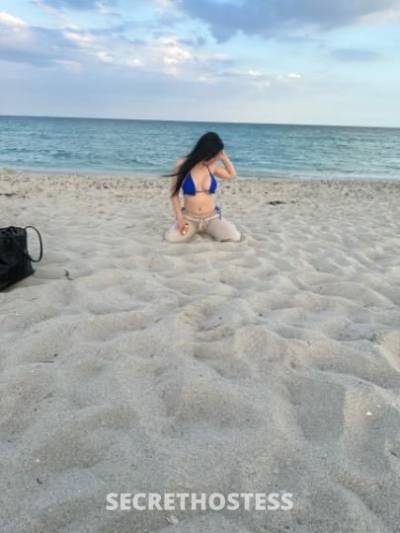 24 year old Cuban Escort in Lincoln NE Cubana nueva en la ciudad