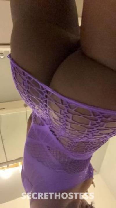 21Yrs Old Escort 162CM Tall Greensboro NC Image - 1