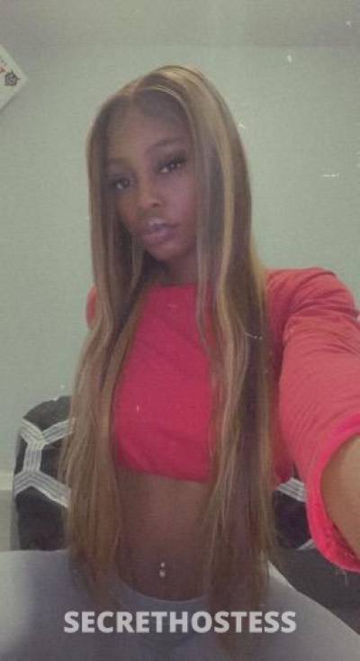 21Yrs Old Escort 162CM Tall Greensboro NC Image - 2