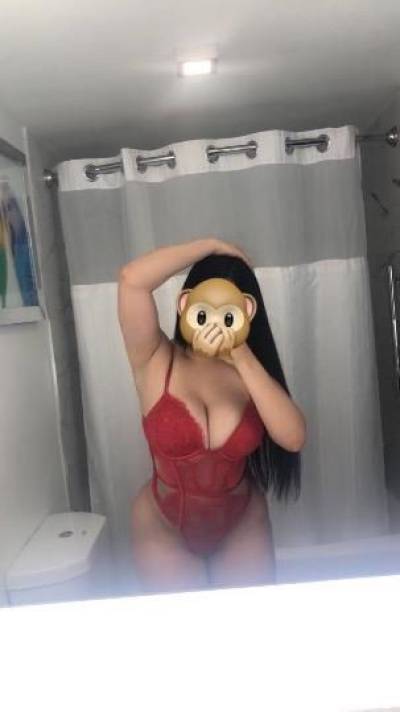 25 year old Escort in McAllen TX Mujer con tetas grandes