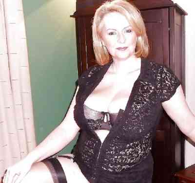 57Yrs Old Escort 74KG 6CM Tall Dubuque IA Image - 0