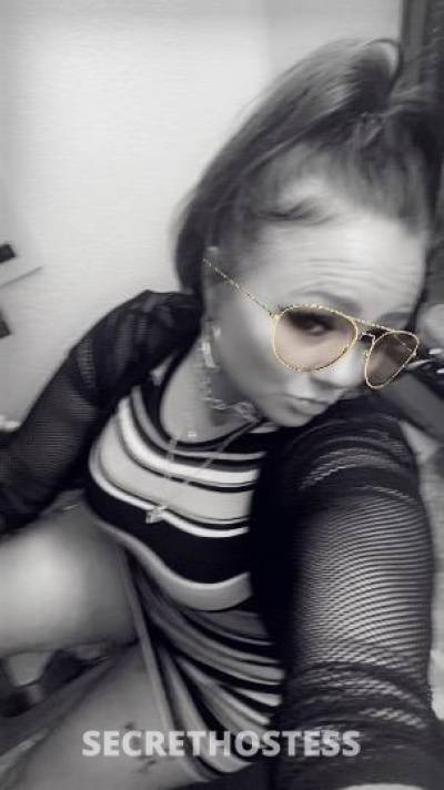 Chrystal 40Yrs Old Escort Galveston TX Image - 4