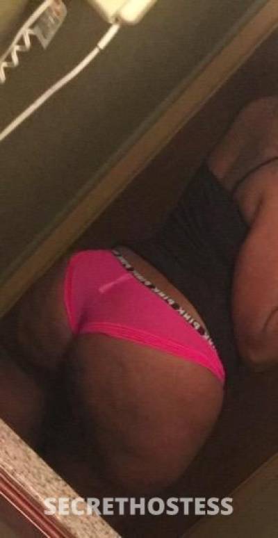 25 year old Escort in Racine WI here for a fun time not a long time