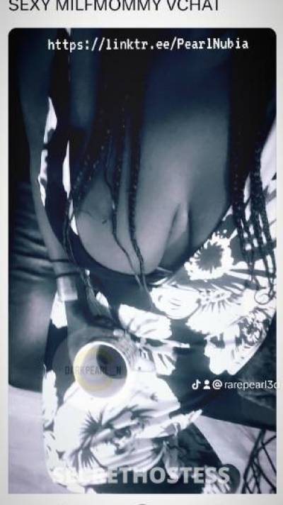 Nubia 40Yrs Old Escort Medicine Hat Image - 5