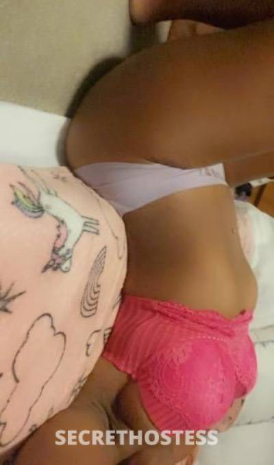 Peachs 30Yrs Old Escort Greensboro NC Image - 2