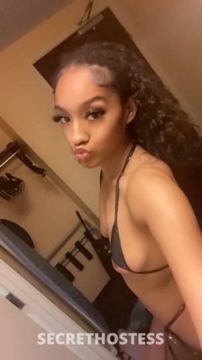 19 Year Old Escort Miami FL - Image 1