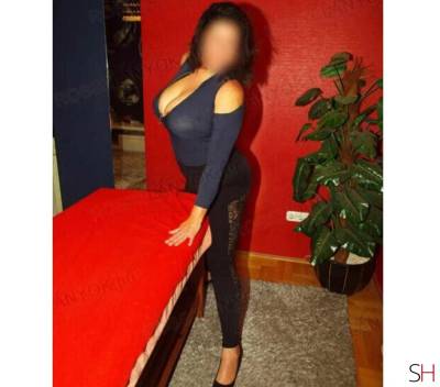 Sarah 44Yrs Old Escort London Image - 2